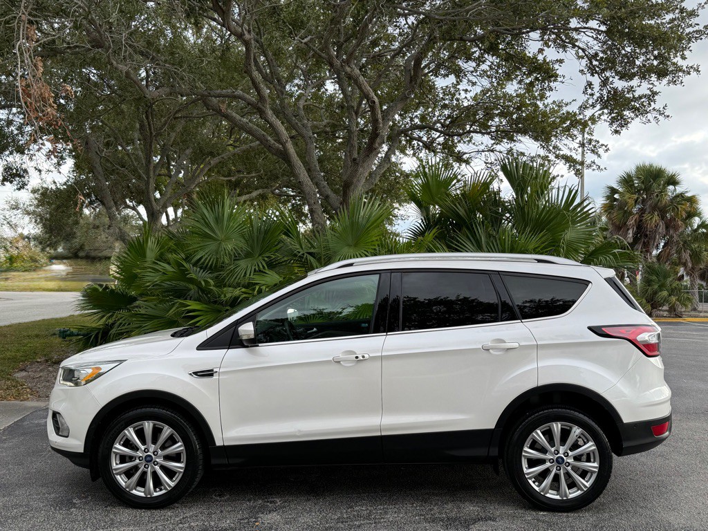 2017 Ford Escape Image 4