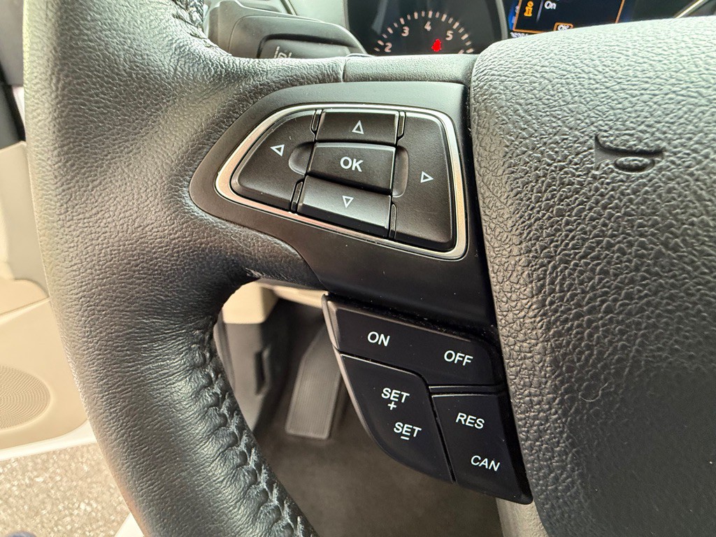 2017 Ford Escape Image 10