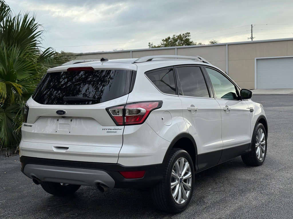 2017 Ford Escape Image 22