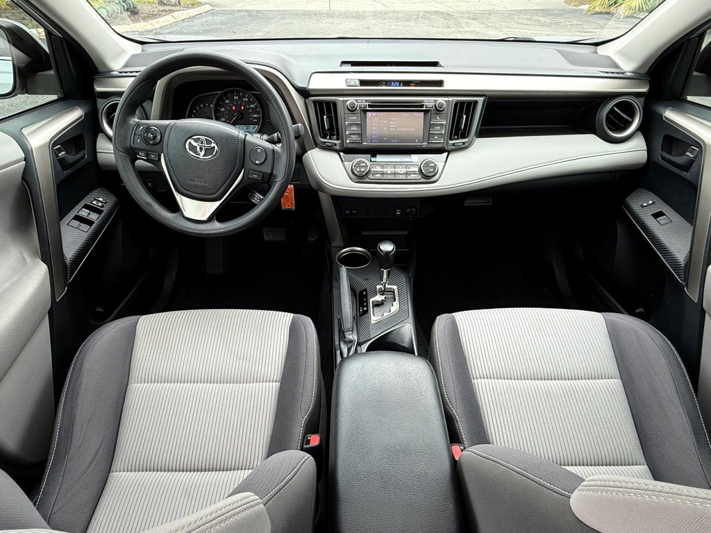 2013 Toyota Rav4 Image 7