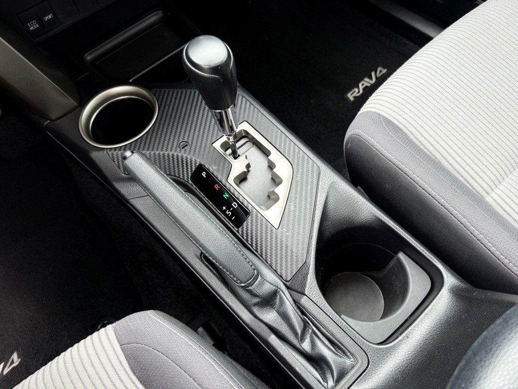 2013 Toyota Rav4 Image 8