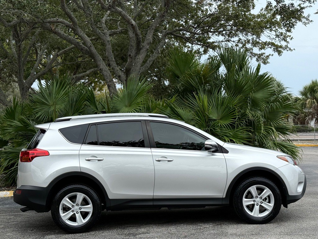 2013 Toyota Rav4 Image 20
