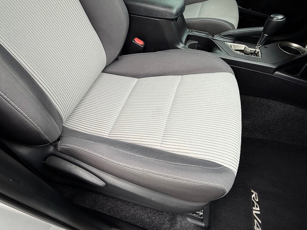 2013 Toyota Rav4 Image 24