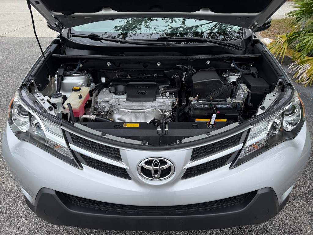 2013 Toyota Rav4 Image 27
