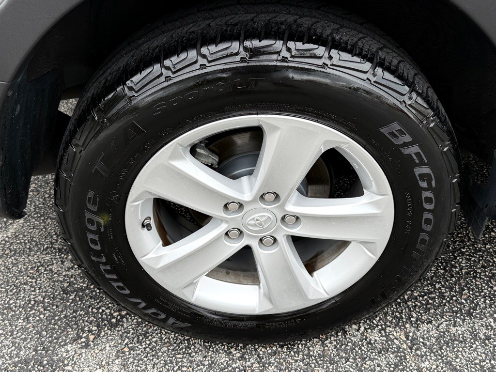 2013 Toyota Rav4 Image 29