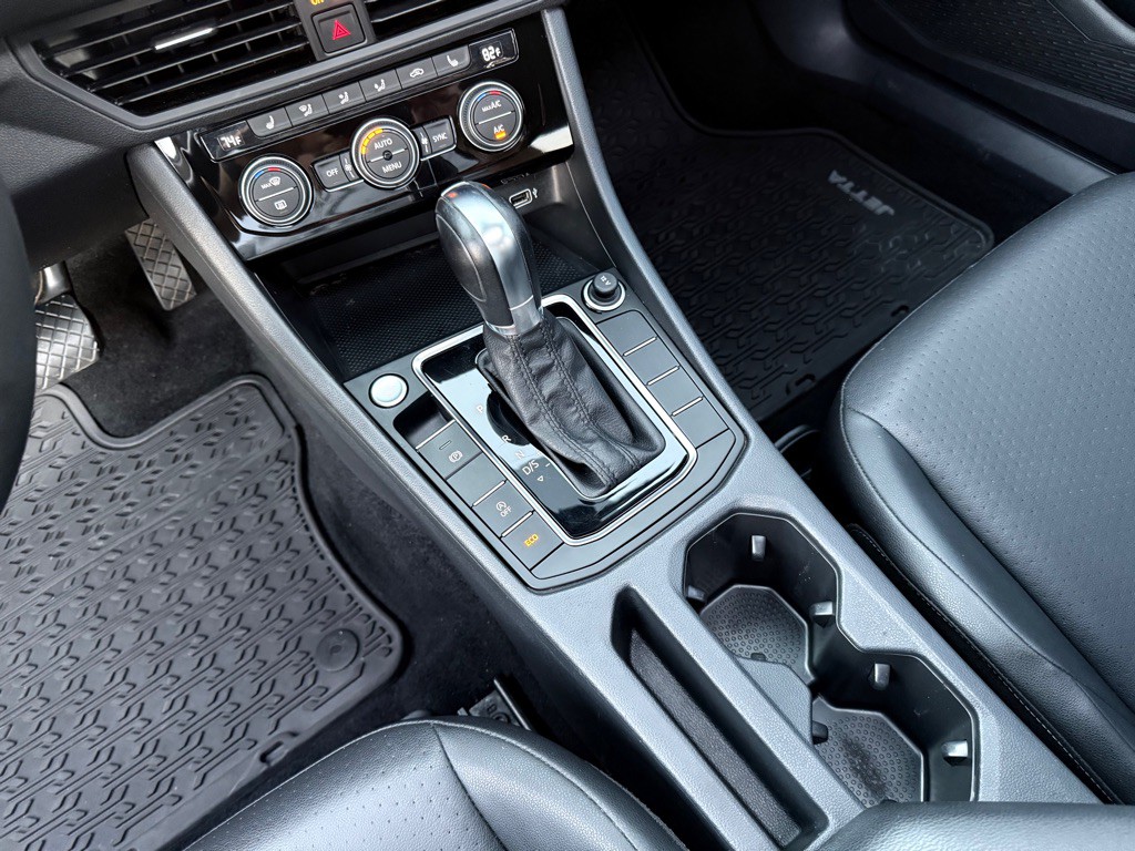 2019 Volkswagen Jetta Image 12