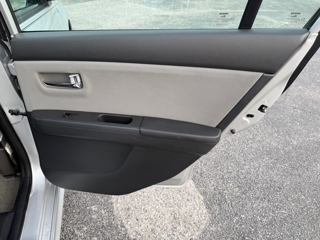 2012 Nissan Sentra Image 16