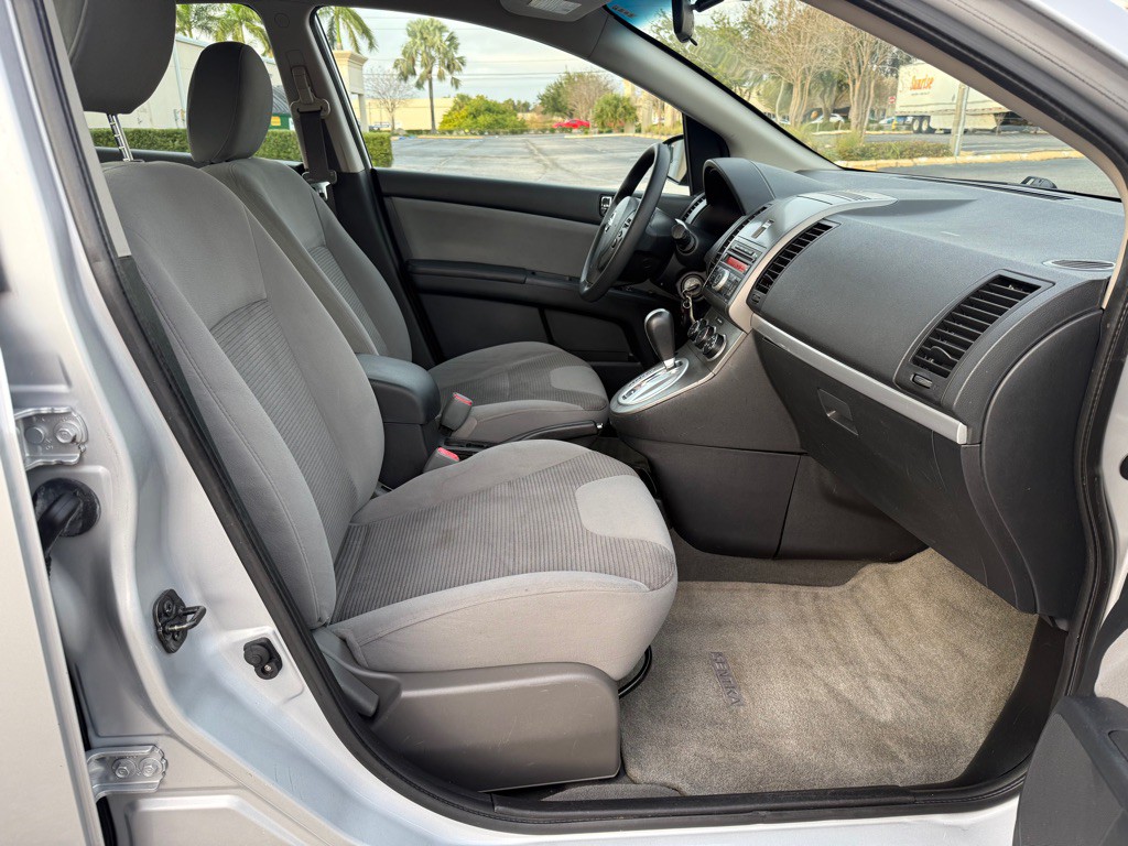 2012 Nissan Sentra Image 20