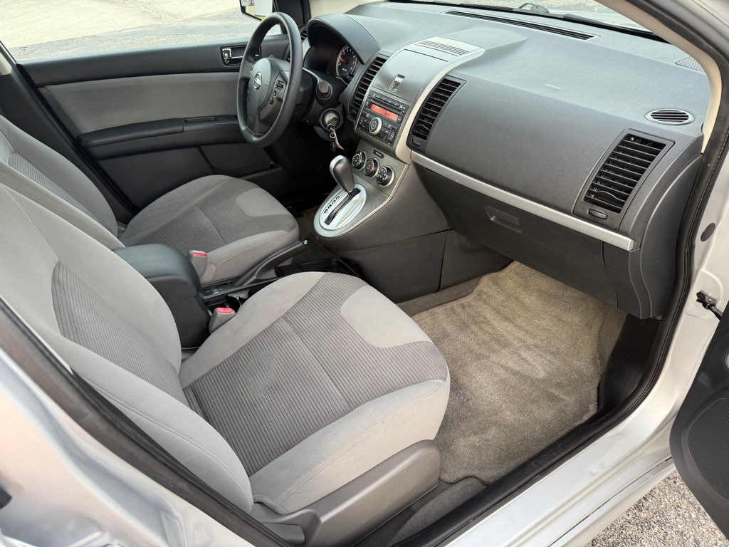 2012 Nissan Sentra Image 21