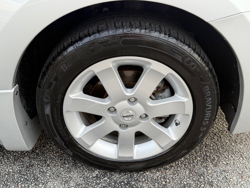 2012 Nissan Sentra Image 25