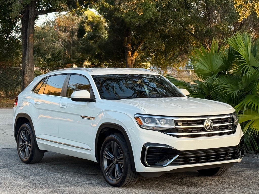 2021 Volkswagen Atlas Cross Sport Image 26