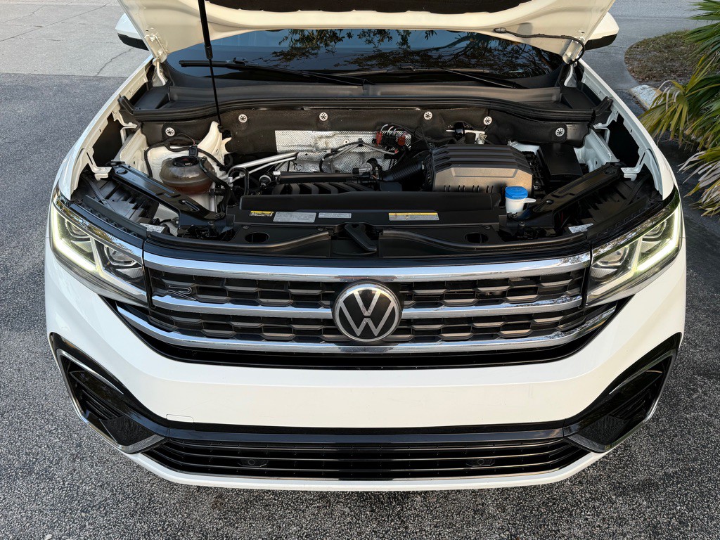 2021 Volkswagen Atlas Cross Sport Image 28