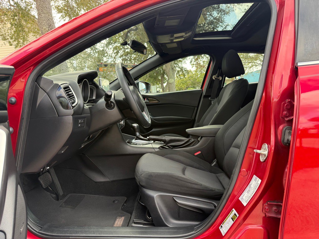 2015 Mazda Mazda3 Image 6