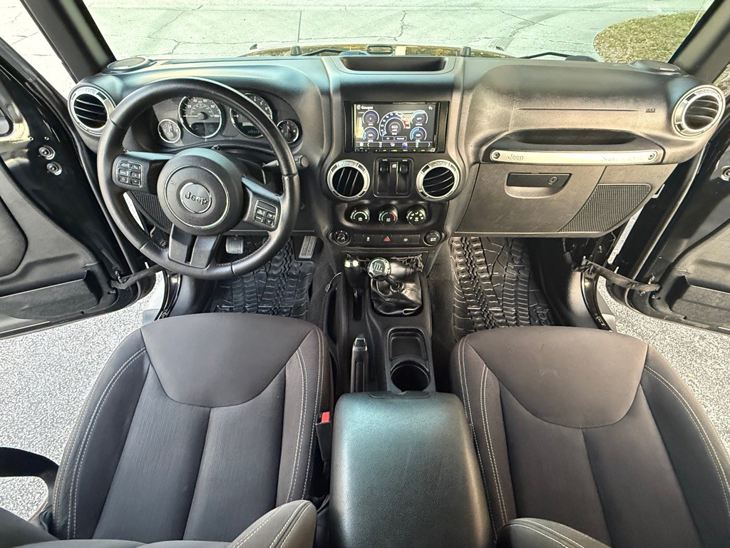 2016 Jeep Wrangler Image 7