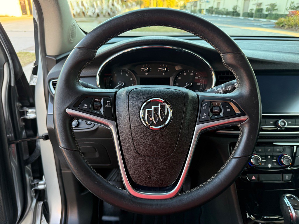 2017 Buick Enclave Image 8