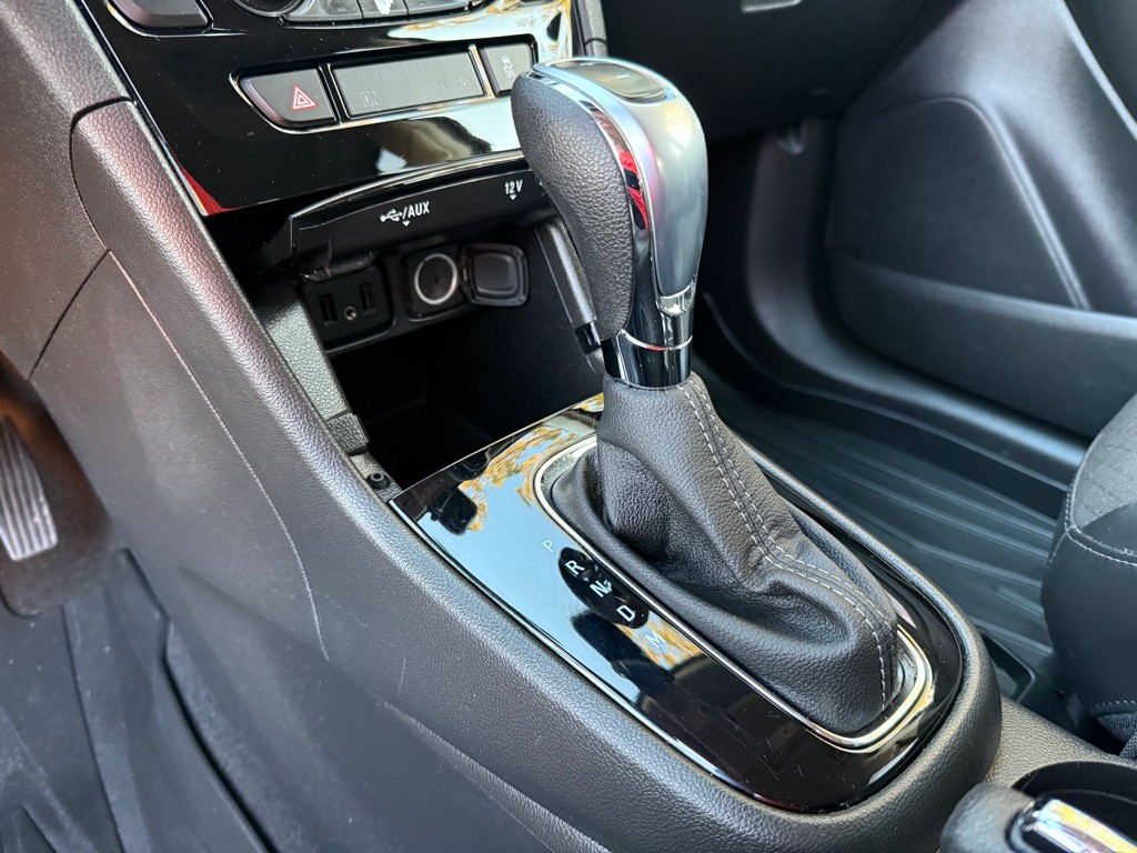 2017 Buick Enclave Image 12