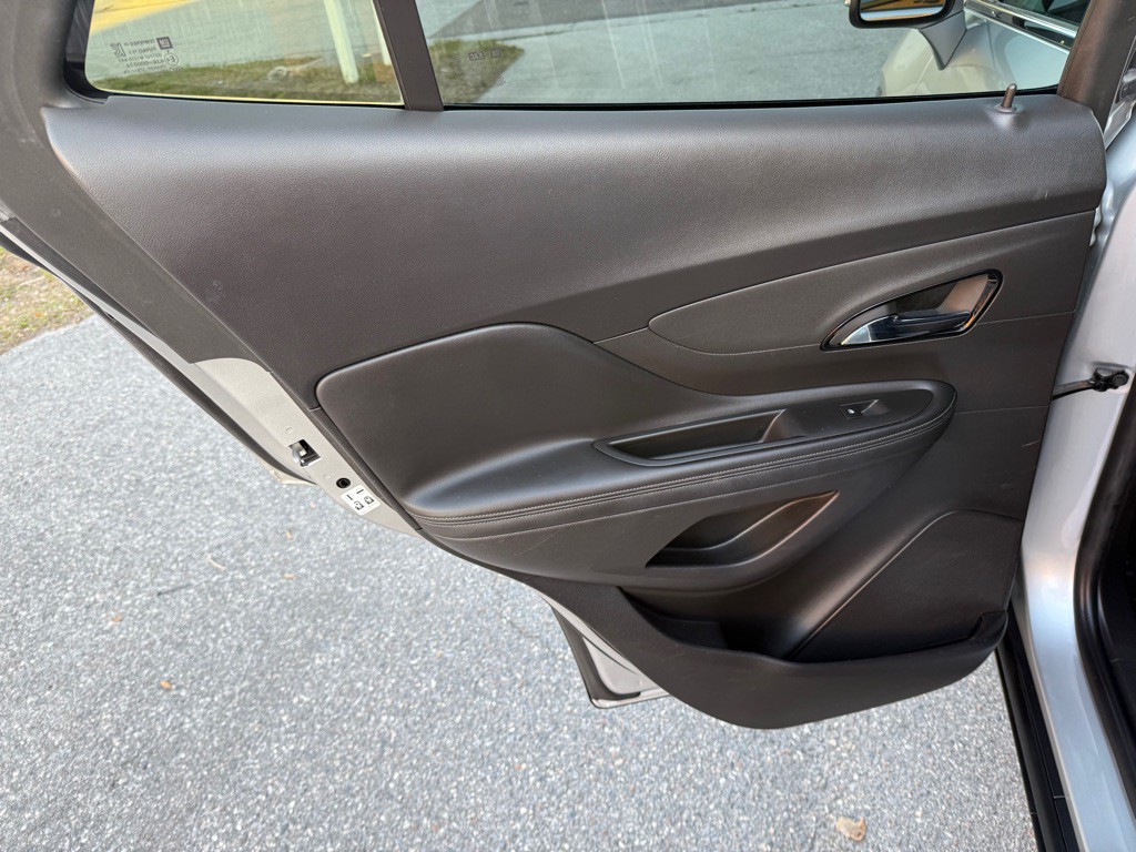 2017 Buick Enclave Image 14