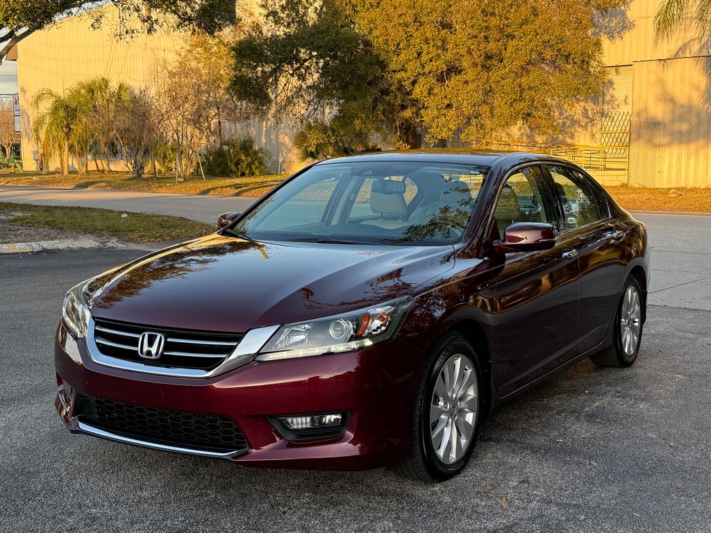 2014 Honda Accord Image 1
