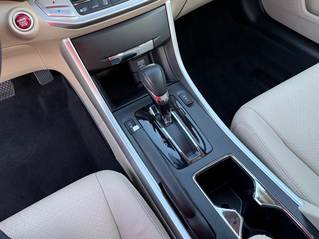 2014 Honda Accord Image 12