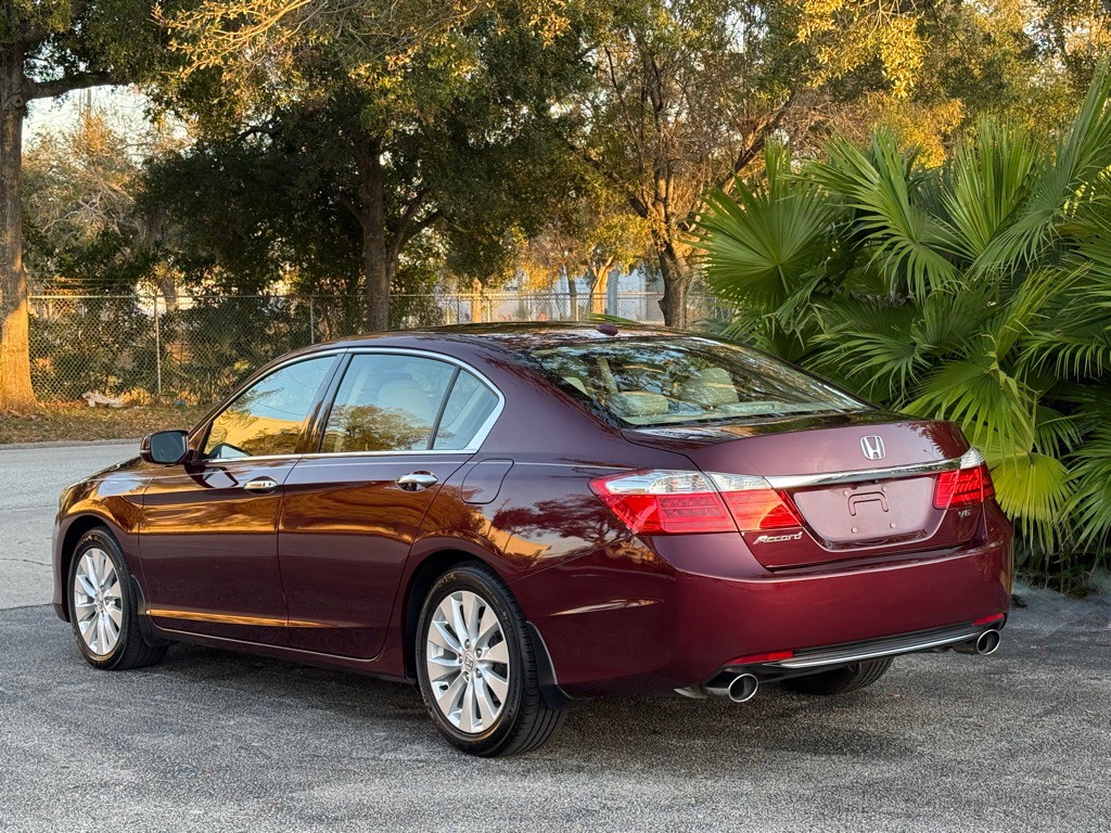 2014 Honda Accord Image 16