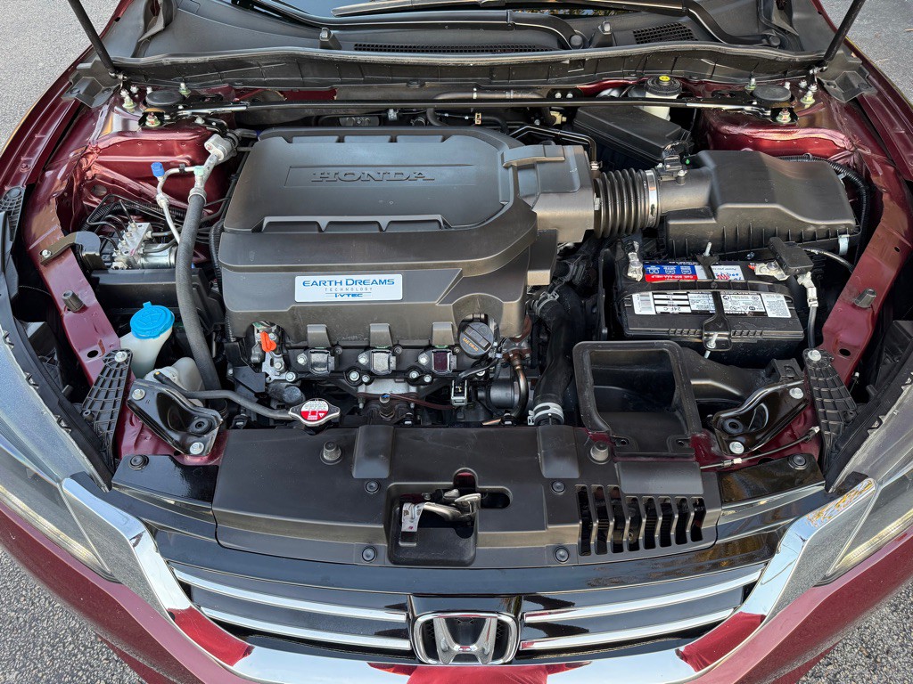 2014 Honda Accord Image 30