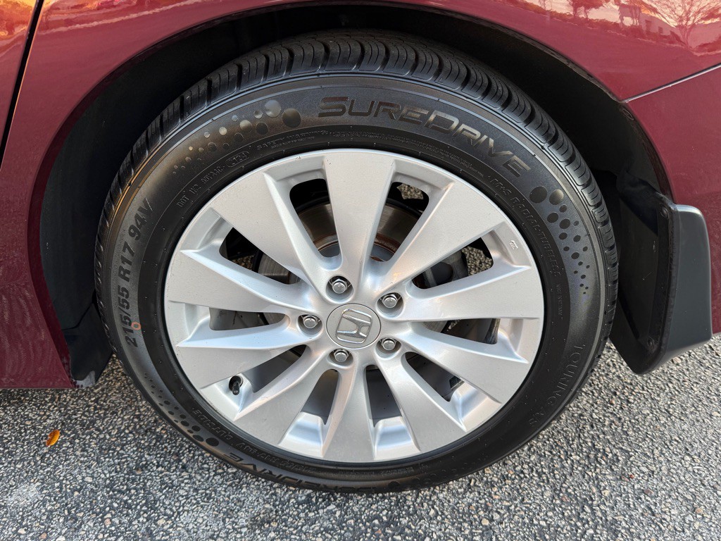 2014 Honda Accord Image 32