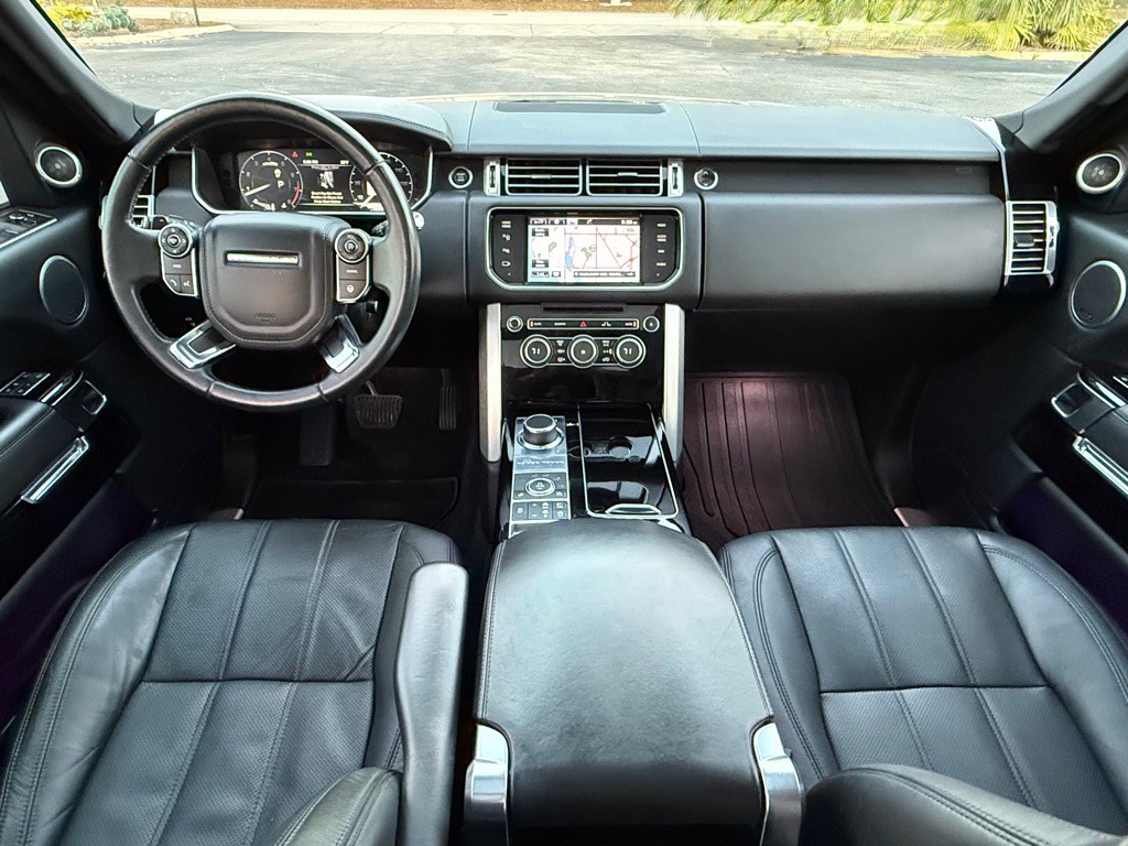 2014 Land Rover Range Rover Image 2