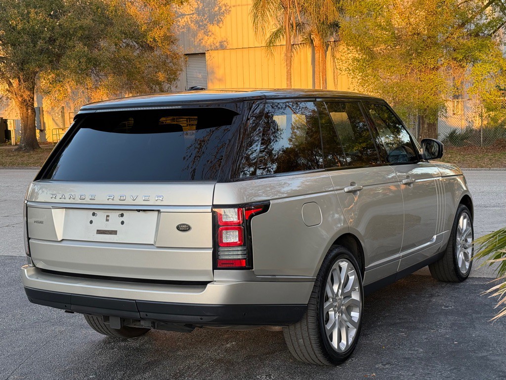 2014 Land Rover Range Rover Image 3