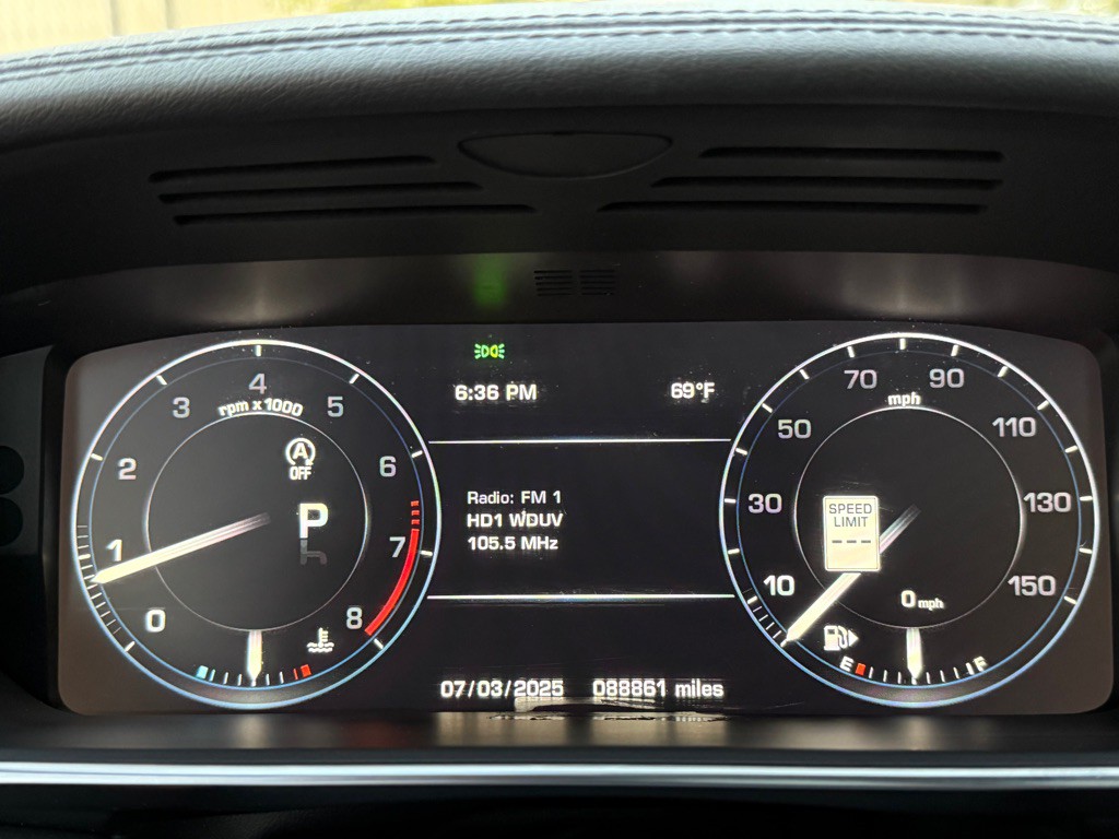 2014 Land Rover Range Rover Image 37