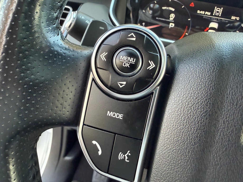 2015 Land Rover Range Rover Sport Image 10
