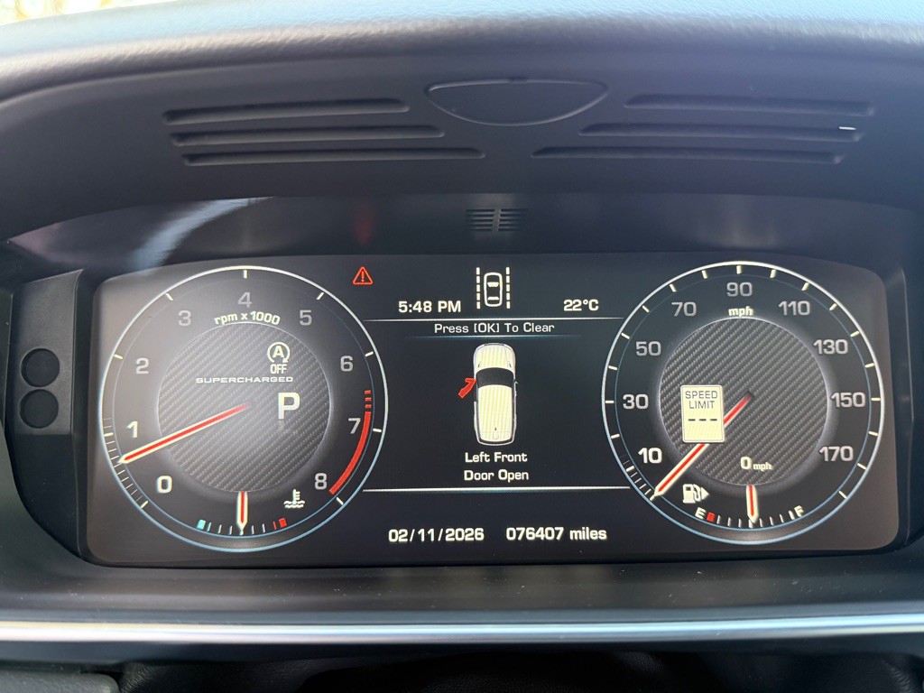 2015 Land Rover Range Rover Sport Image 32