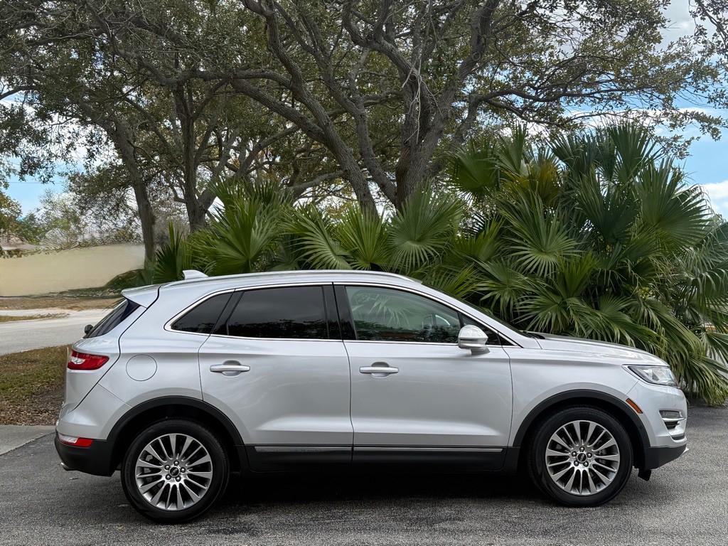 2016 Lincoln MKC Image 25