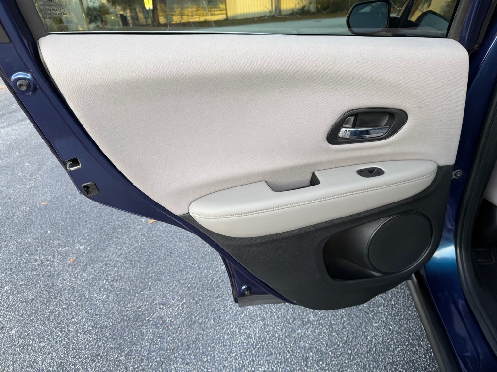 2016 Honda HR-V Image 10