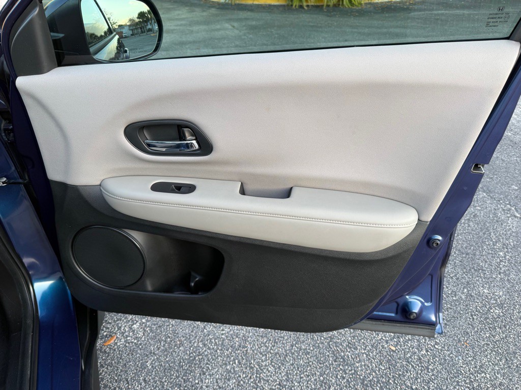 2016 Honda HR-V Image 18