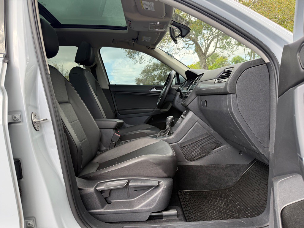 2018 Volkswagen Tiguan Image 19