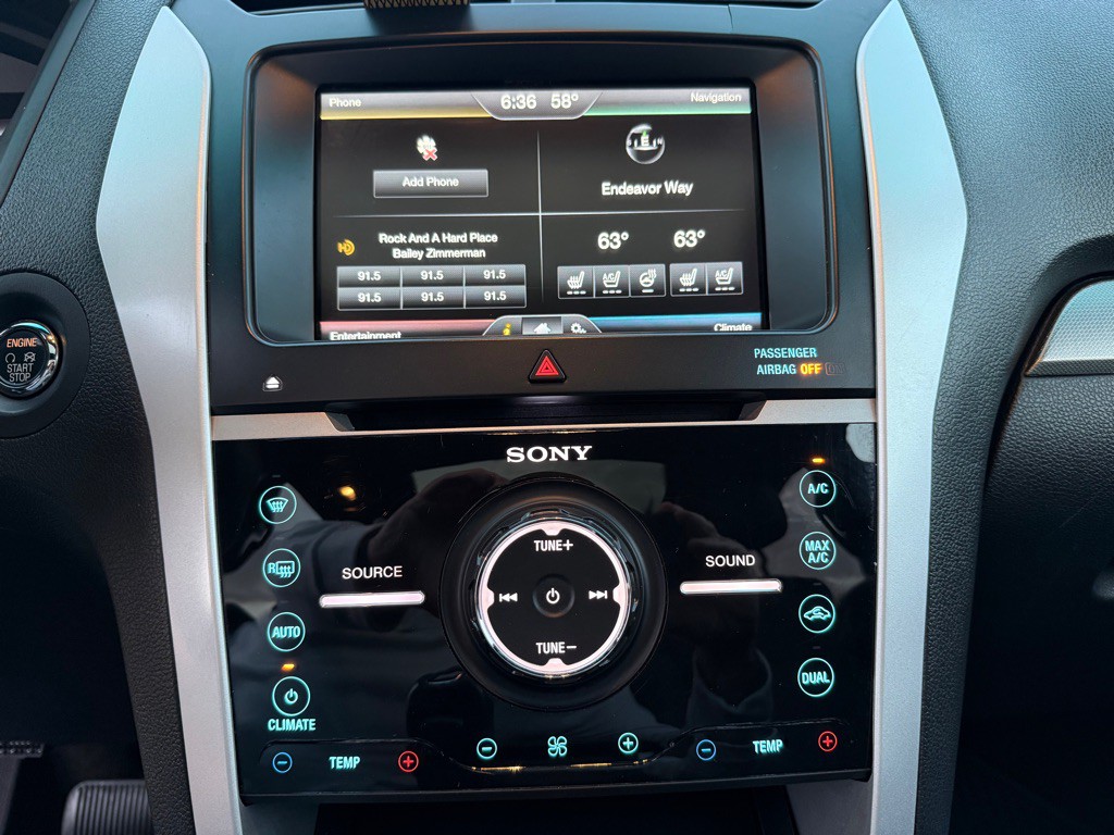 2015 Ford Explorer Image 10