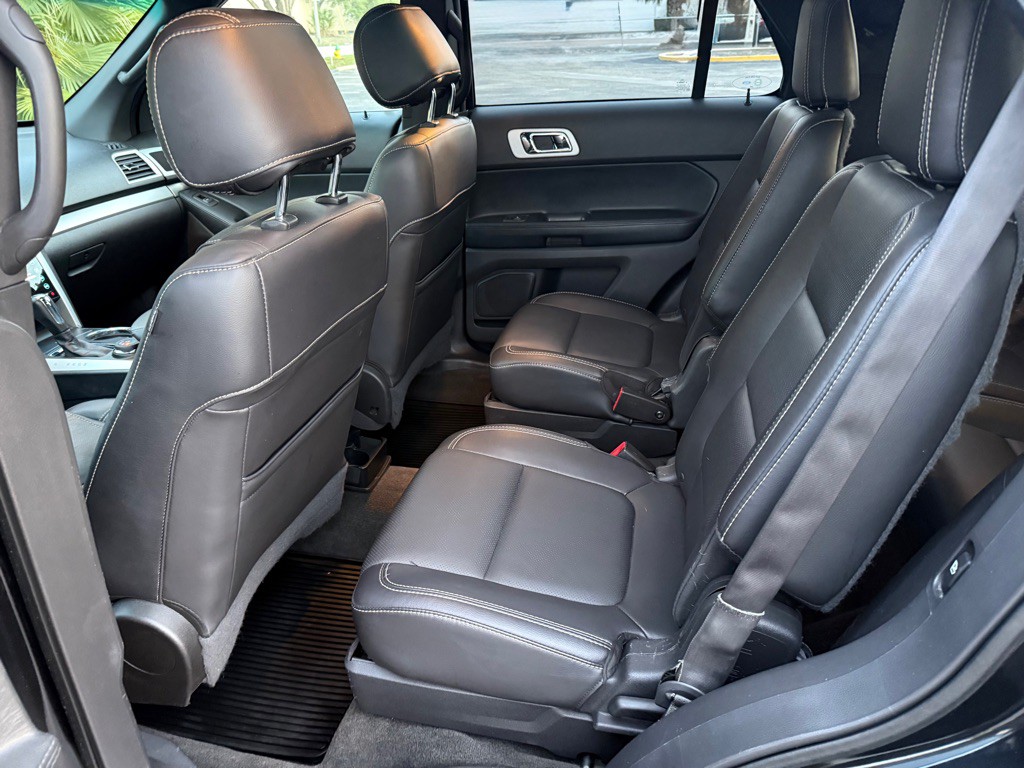 2015 Ford Explorer Image 14