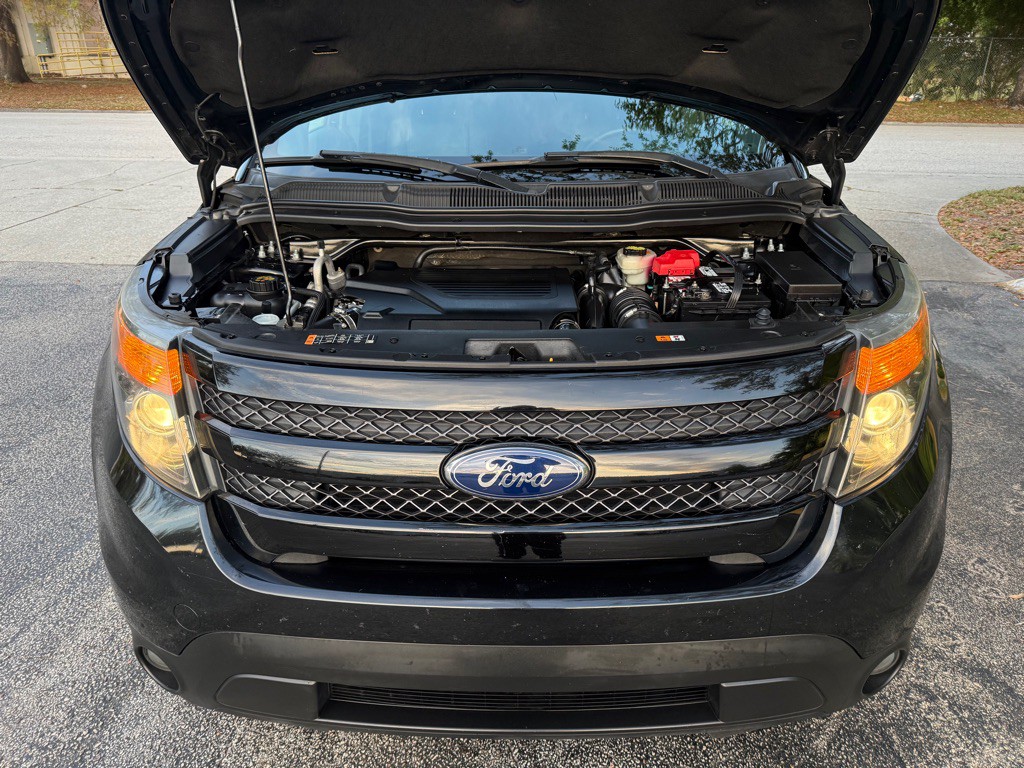 2015 Ford Explorer Image 30