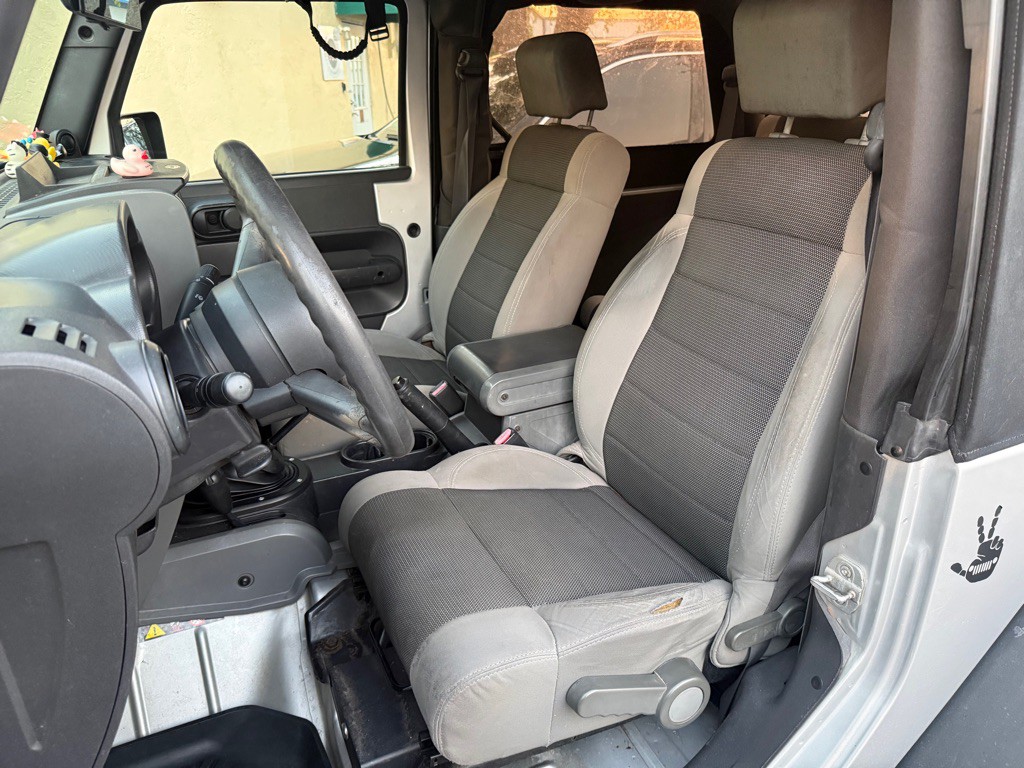 2007 Jeep Wrangler Image 7
