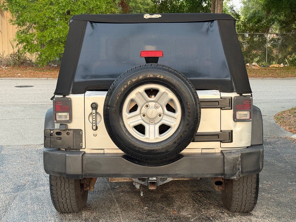 2007 Jeep Wrangler Image 11