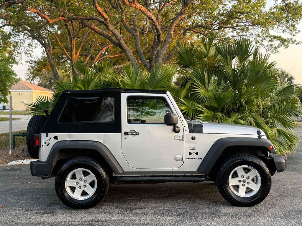 2007 Jeep Wrangler Image 16