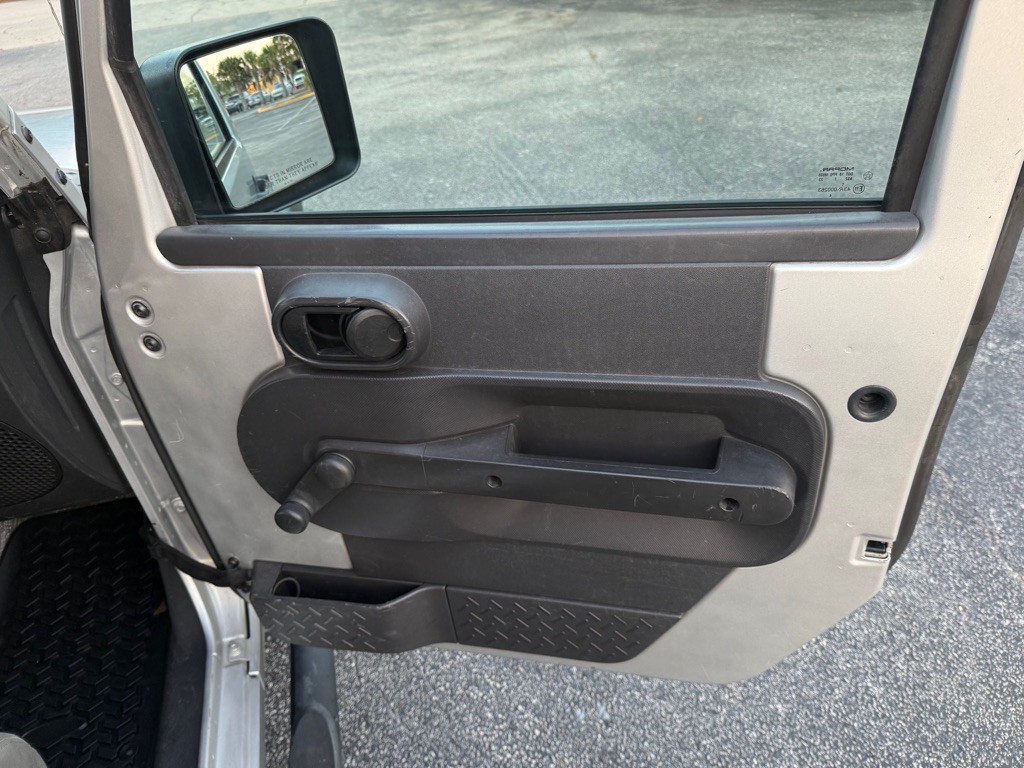 2007 Jeep Wrangler Image 17