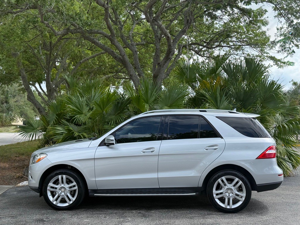 2015 Mercedes-Benz M-Class Image 4