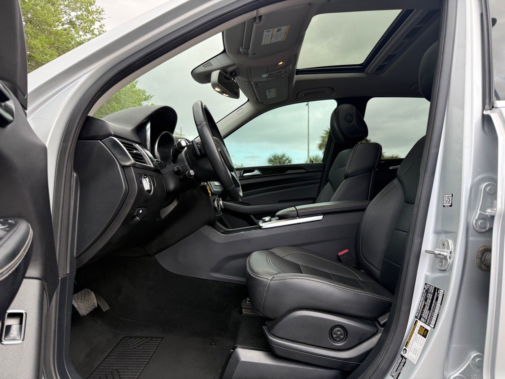 2015 Mercedes-Benz M-Class Image 6