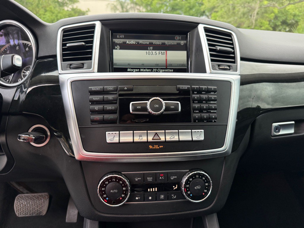 2015 Mercedes-Benz M-Class Image 11