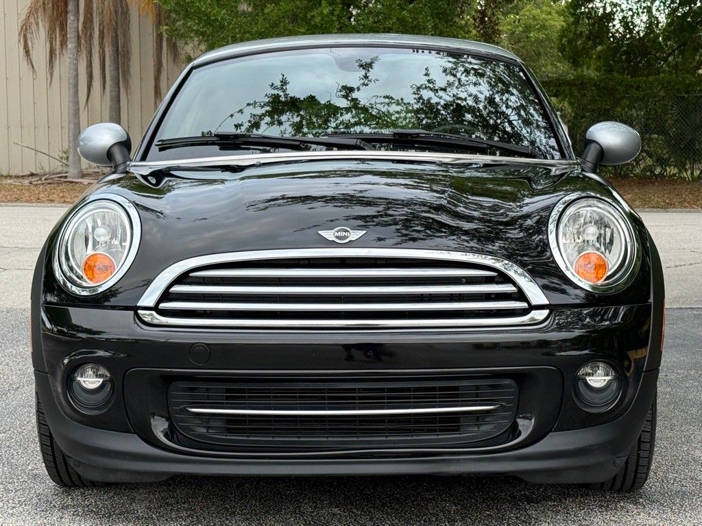 2014 MINI Cooper Image 25