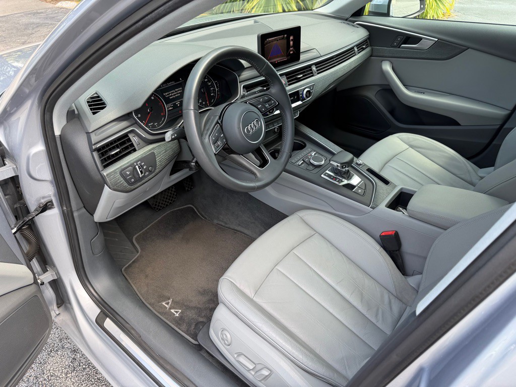 2017 Audi A4 Image 8