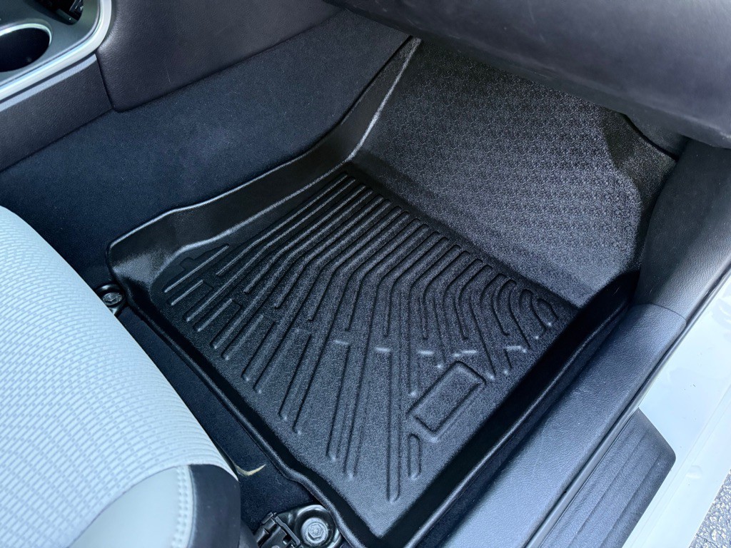 2017 Toyota Camry Image 35