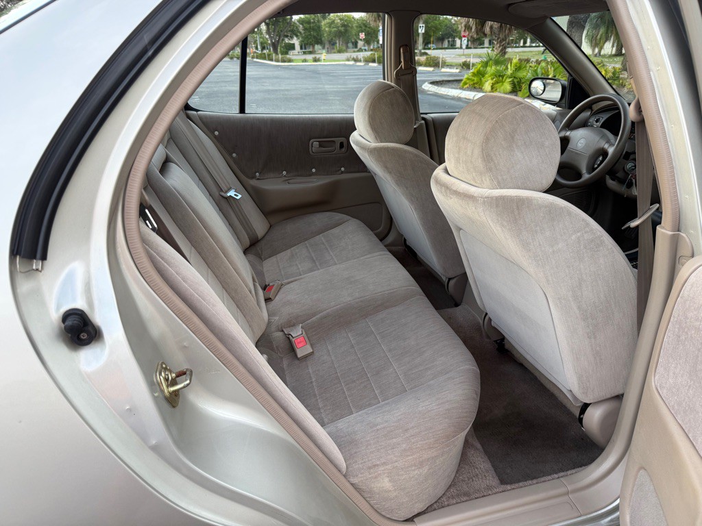 1995 Nissan Altima Image 21