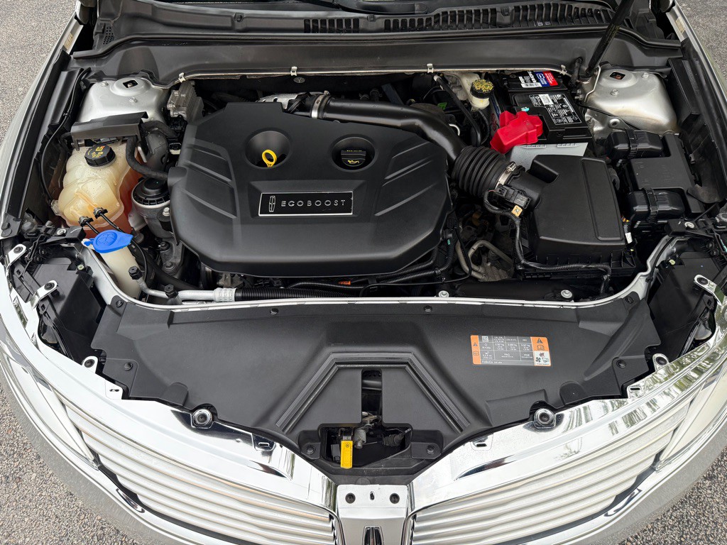 2013 Lincoln MKZ Image 26